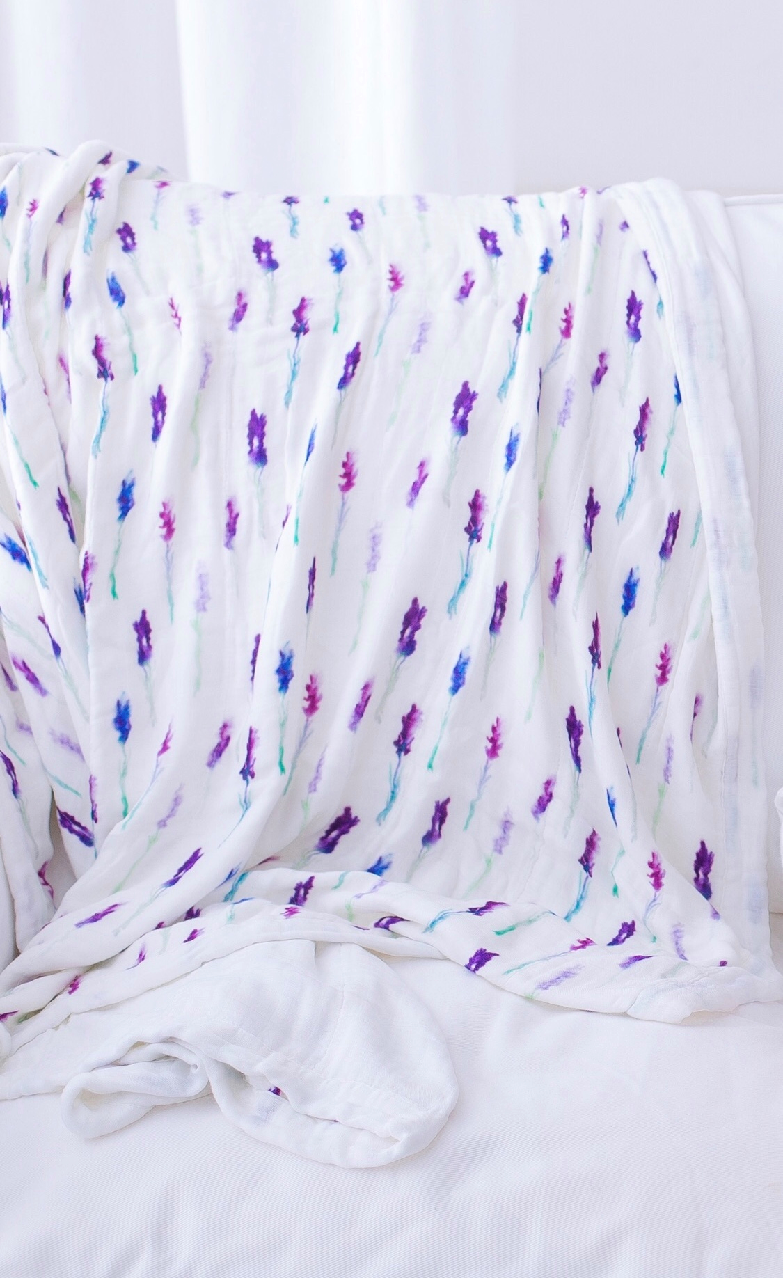 Lavender and White Newcastle Blanket